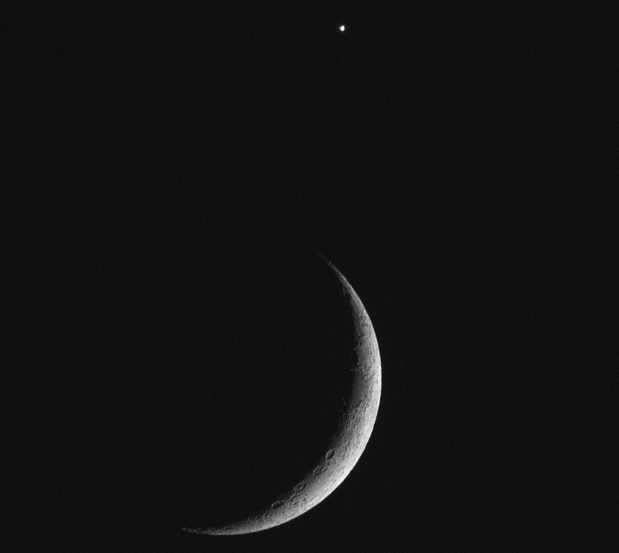 20260617_Moon+Venus_SM.jpg